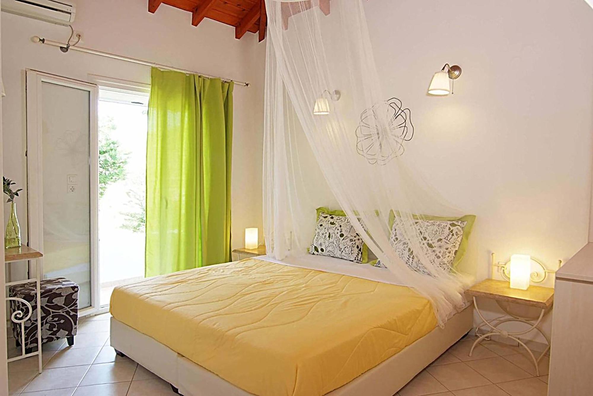 Nafsika Villas Apartments Ex Petra Mare Village Kerveli Dış mekan fotoğraf